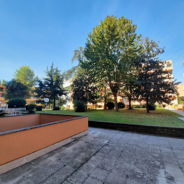 appartamento in vendita a Roma in zona Ardeatino