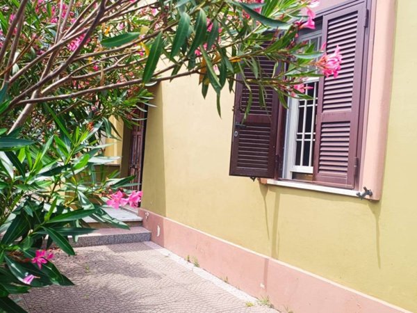 appartamento in vendita a Roma in zona Torre Maura