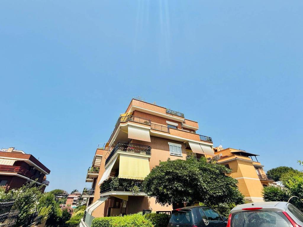 appartamento in vendita a Roma