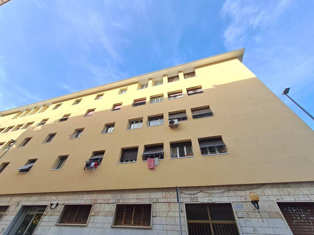 appartamento in vendita a Roma in zona Ostia