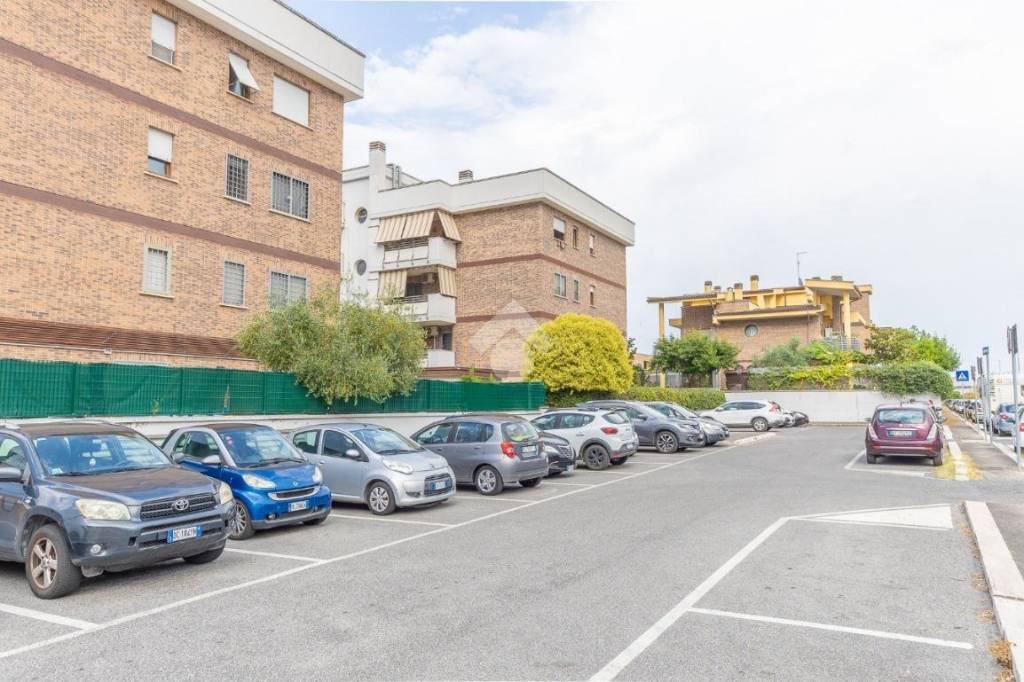 appartamento in vendita a Roma in zona Settecamini