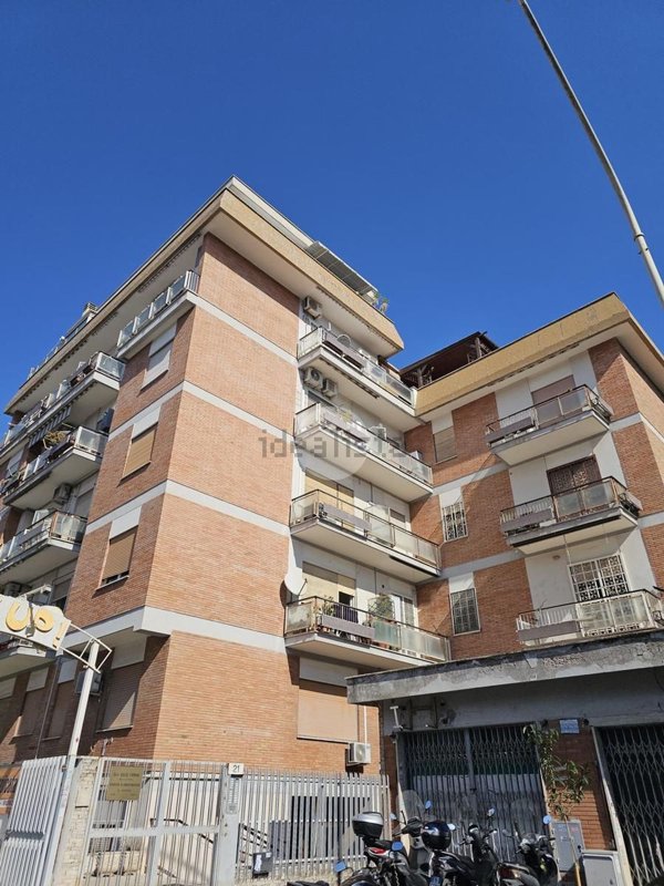 appartamento in vendita a Roma in zona Portuense