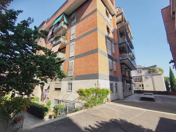 appartamento in vendita a Roma in zona Portuense