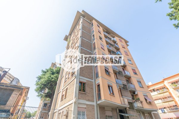 appartamento in vendita a Roma in zona Don Bosco