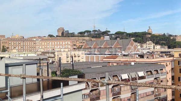 appartamento in vendita a Roma in zona Aurelio