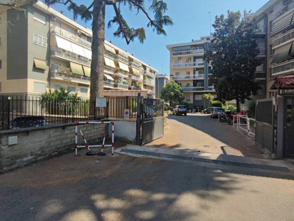 appartamento in vendita a Roma in zona Monte Sacro/Talenti