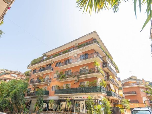 appartamento in vendita a Roma in zona Tor di Quinto
