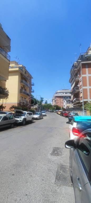 appartamento in vendita a Roma in zona Torre Maura