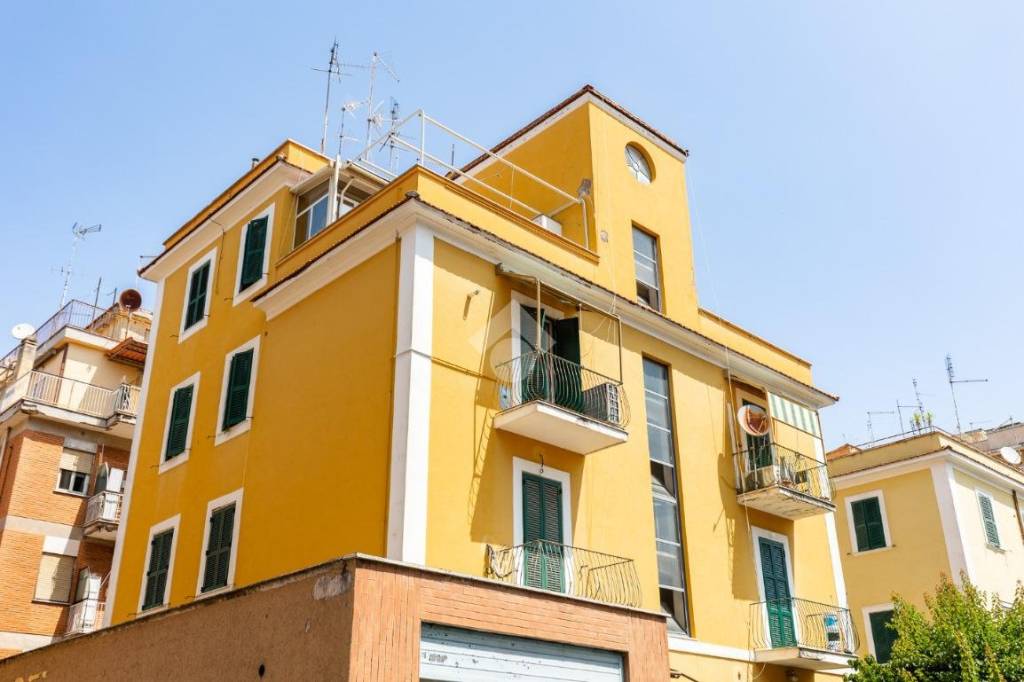 appartamento in vendita a Roma in zona Torrevecchia
