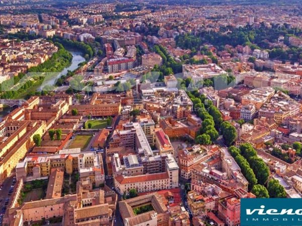 appartamento in vendita a Roma in zona Trastevere