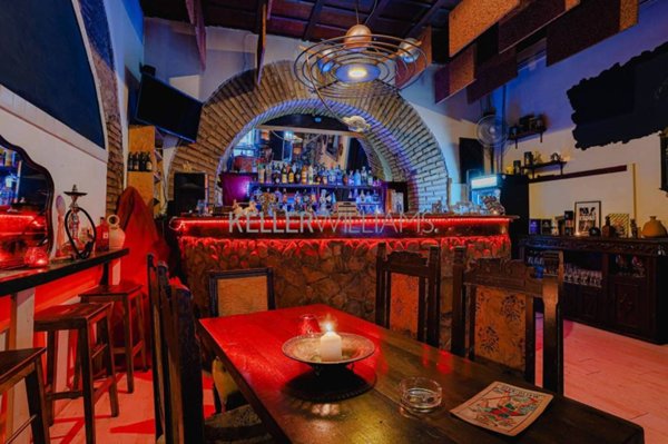 negozio in vendita a Roma in zona Trastevere