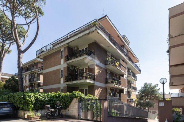 appartamento in vendita a Roma in zona Portuense