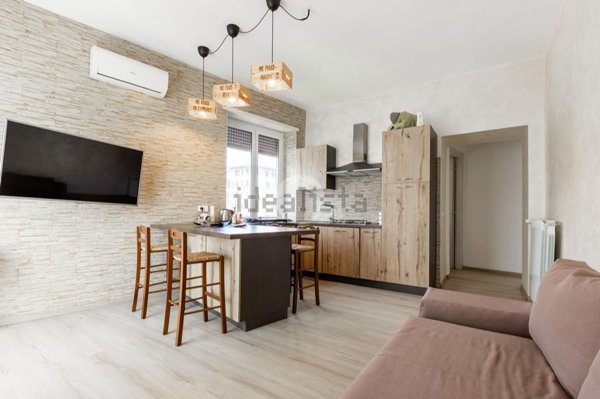 appartamento in vendita a Roma in zona Ostiense