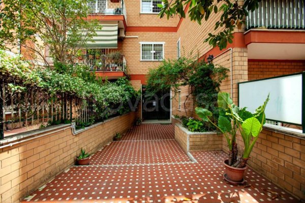 appartamento in vendita a Roma in zona Torre Maura