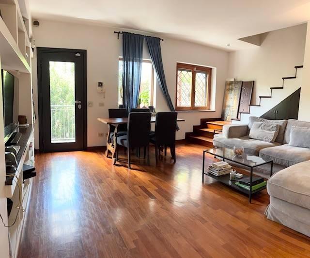 appartamento in vendita a Roma in zona Tor di Quinto