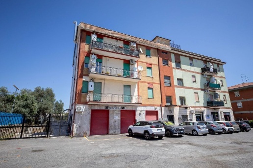 appartamento in vendita a Roma in zona Tor Vergata/Torrenova
