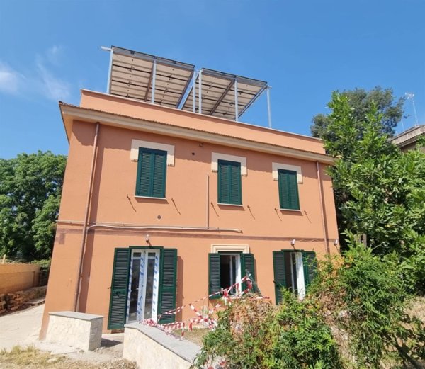 appartamento in vendita a Roma in zona Prenestino-Labicano
