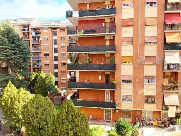 appartamento in vendita a Roma in zona Collatino