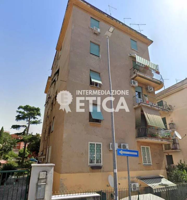 appartamento in vendita a Roma in zona Prenestino-Centocelle