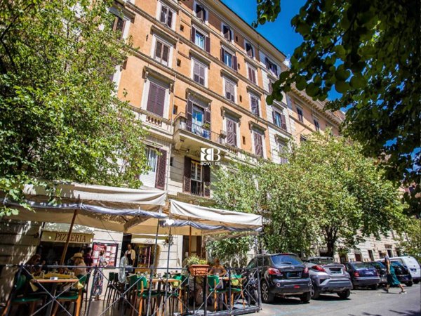 negozio in vendita a Roma in zona Centro Storico
