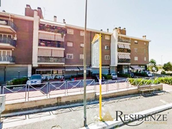negozio in vendita a Roma in zona Castel di Leva