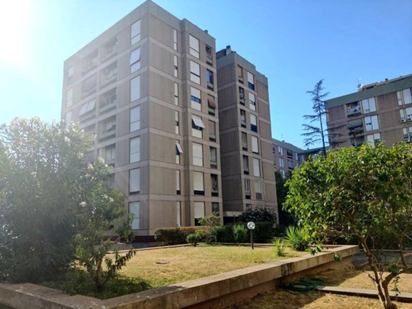appartamento in vendita a Roma in zona Cinecittà