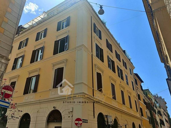 appartamento in vendita a Roma in zona Rione Borgo