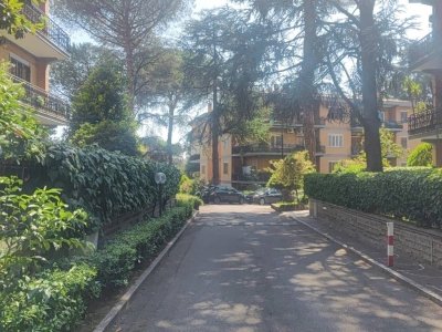 appartamento in vendita a Roma in zona Gianicolense