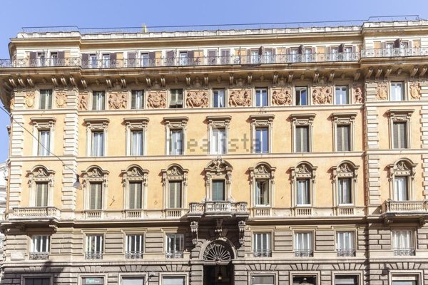appartamento in vendita a Roma in zona Campo Marzio