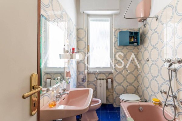 appartamento in vendita a Roma in zona Appio Claudio