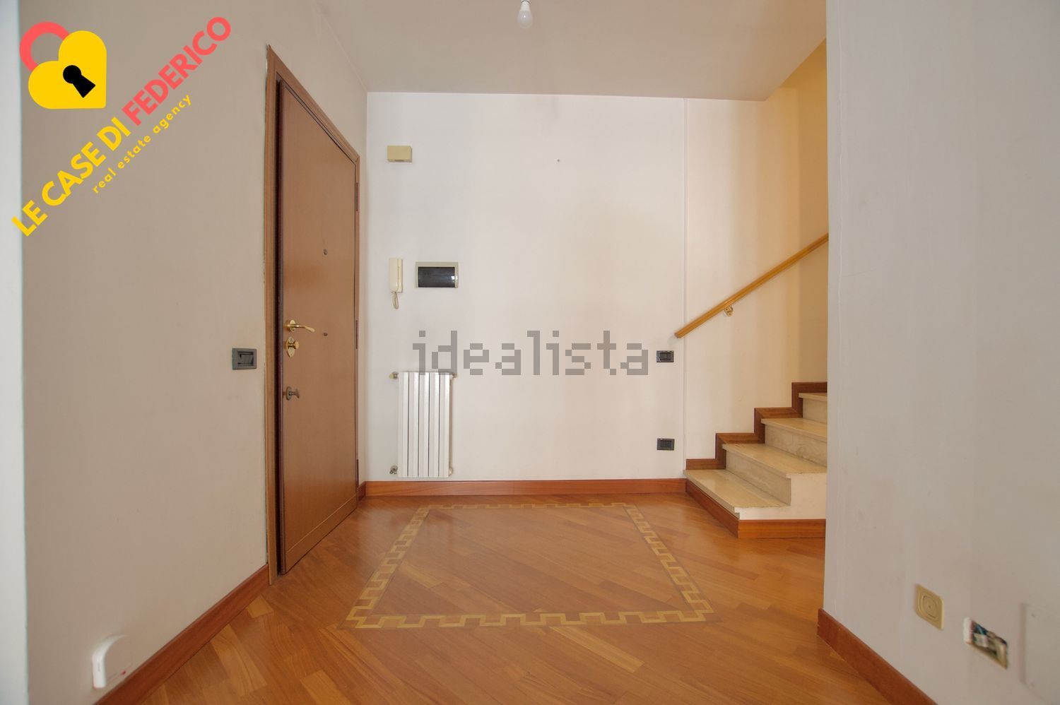 appartamento in vendita a Roma in zona Ardeatino