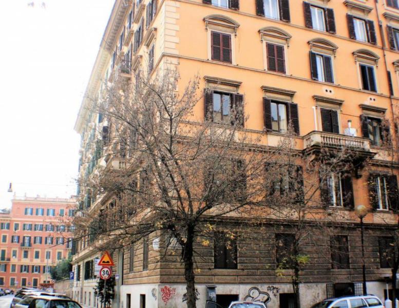 appartamento in vendita a Roma in zona Rione Prati