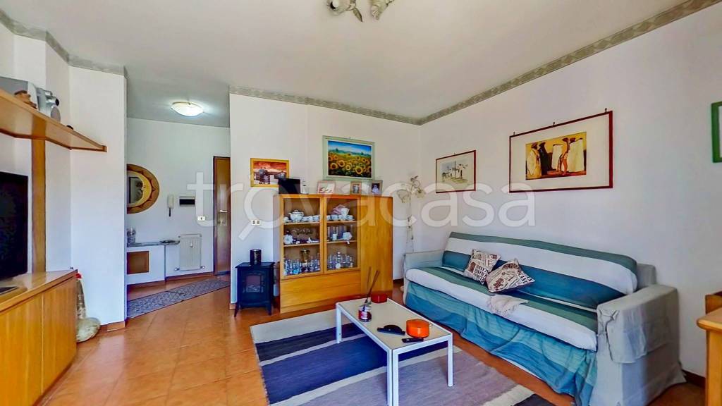 appartamento in vendita a Roma in zona Dragoncello