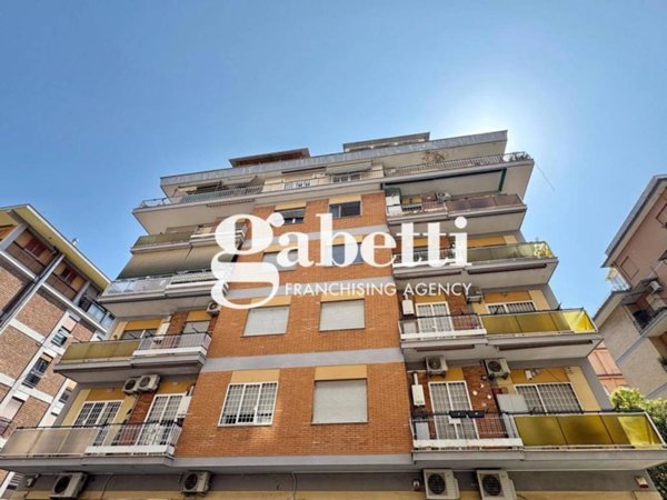 appartamento in vendita a Roma in zona Collatino