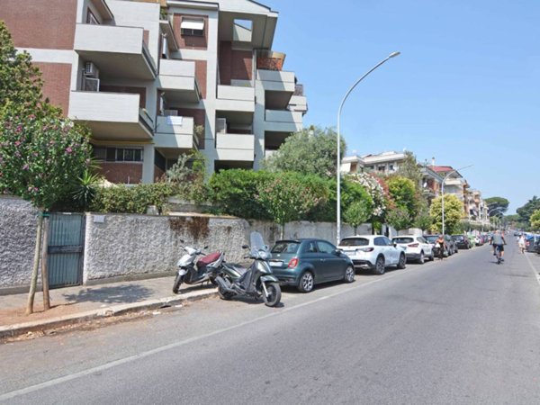 appartamento in vendita a Roma in zona Gianicolense