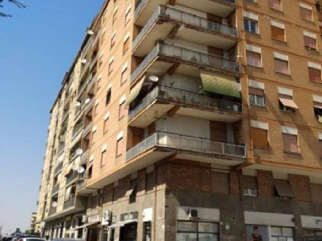 appartamento in vendita a Roma in zona Collatino
