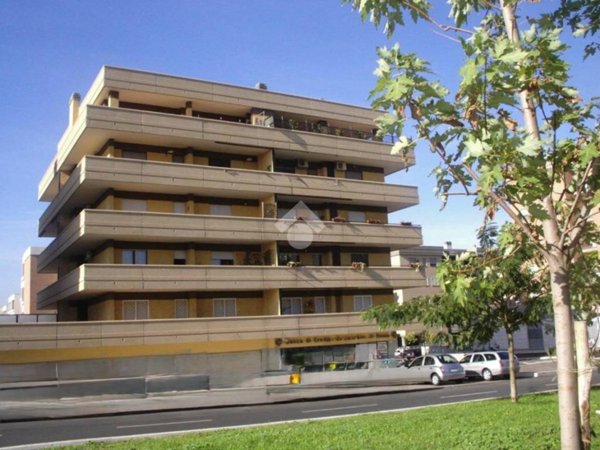 appartamento in vendita a Roma in zona Ponte di Nona