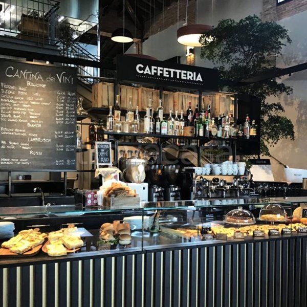 negozio in vendita a Roma in zona EUR