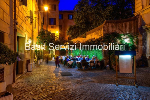 appartamento in vendita a Roma in zona Trastevere
