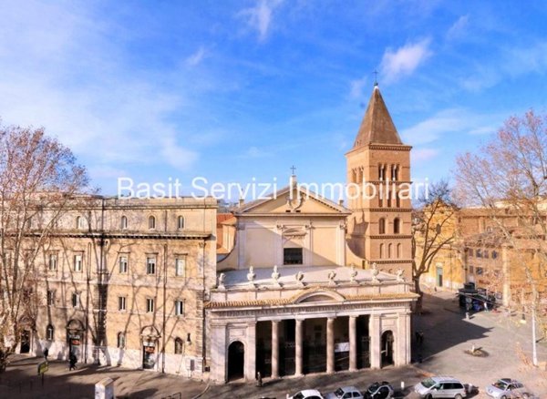 appartamento in vendita a Roma in zona Trastevere