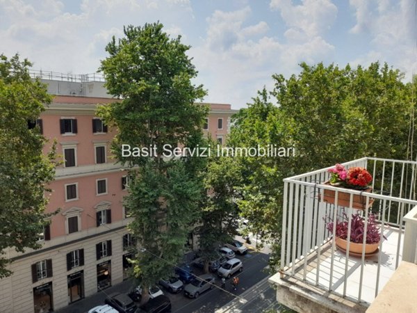 appartamento in vendita a Roma in zona Trastevere