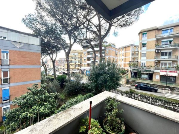 appartamento in vendita a Roma in zona Grottarossa