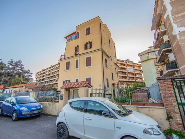 appartamento in vendita a Roma in zona Prenestino-Centocelle