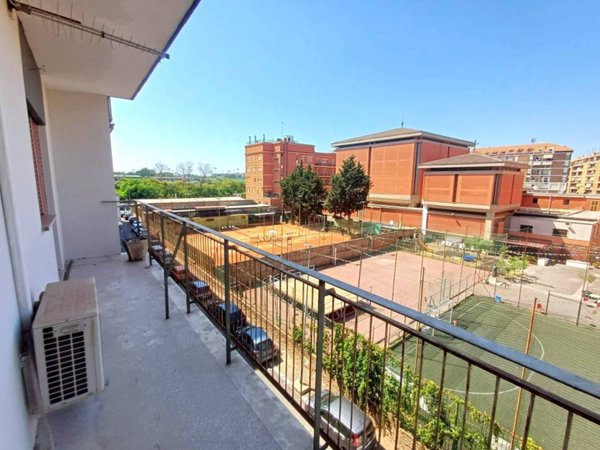 appartamento in vendita a Roma in zona Prenestino-Centocelle
