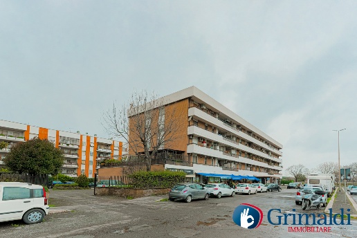 appartamento in vendita a Roma in zona Acilia