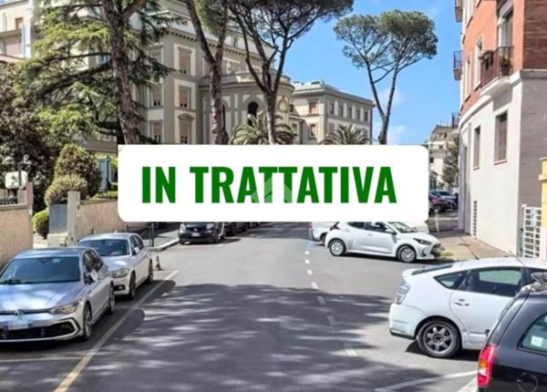 negozio in vendita a Roma in zona Parioli