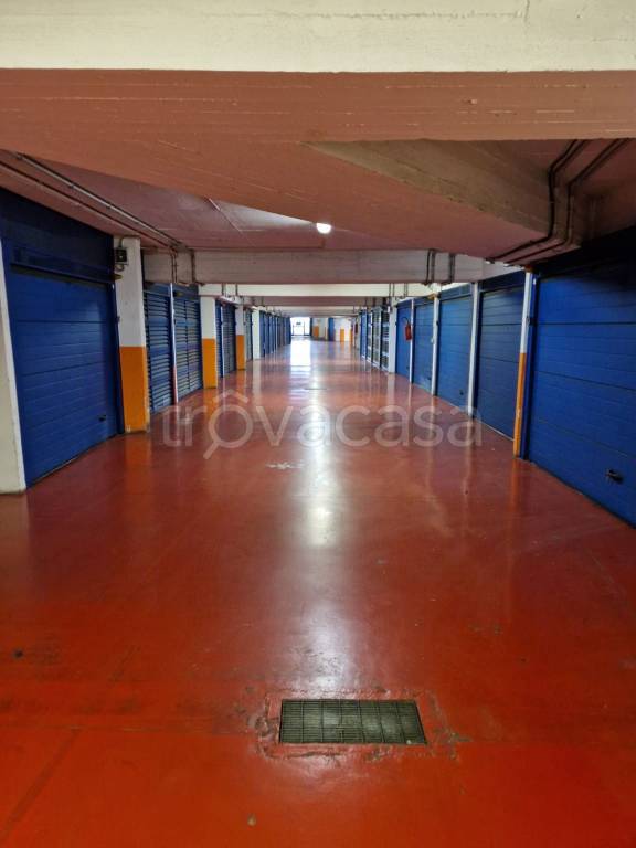 ufficio in vendita a Roma in zona Nomentano