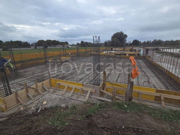 casa indipendente in vendita a Roma in zona Infernetto
