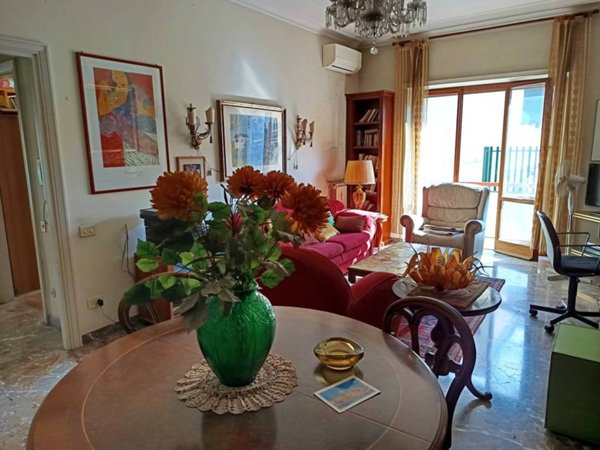 appartamento in vendita a Roma in zona Appio Latino