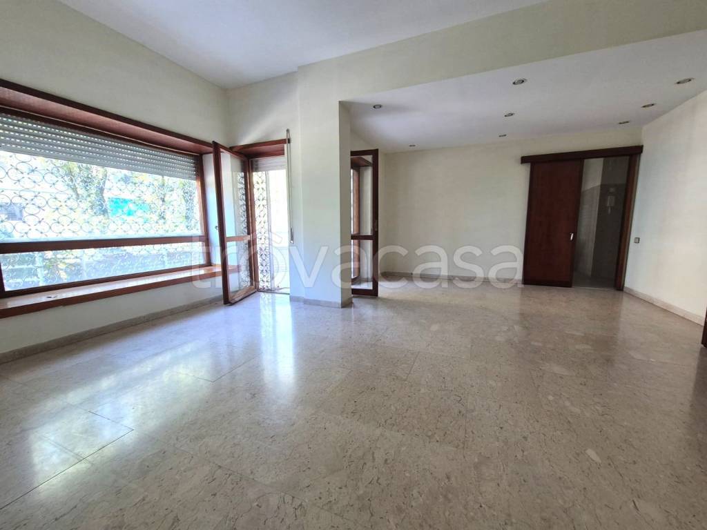 appartamento in vendita a Roma in zona Aurelio